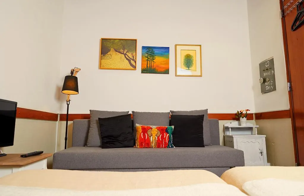 Central Garden Saldanha Apartment Lisbona 0*,